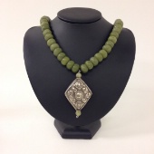 Jade Nepal pendant necklace by Laura Castriotta